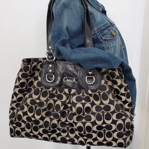 Coach Signature Logo Purse